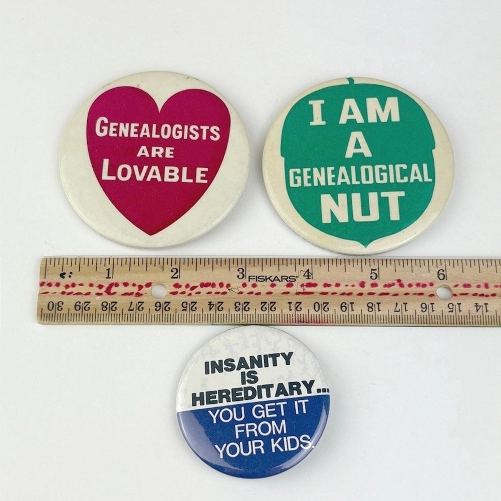 Vintage Buttons Genealogy Themed Novelty Buttons Pins Lot of 3 - Picture 5 of 7
